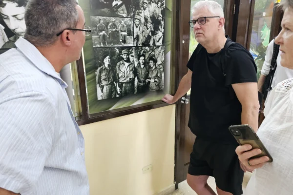 Michael og Annette får svar på spørgsmål om Castro